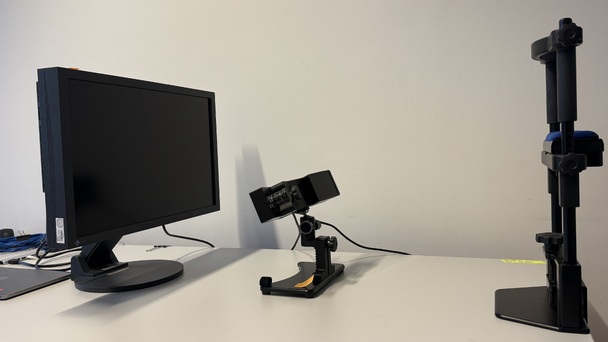 Eye Tracker - EyeLink 1000 Plus