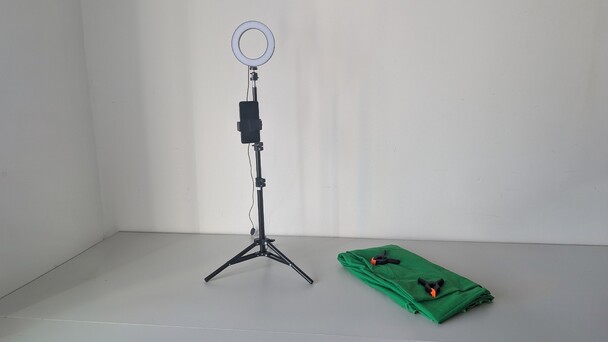 MyStudio Kit (Green Screen, Mikrofon, Stativ, Ringlicht)